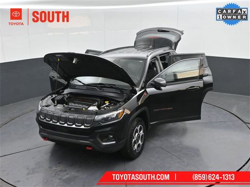 Used 2022 Jeep Compass Trailhawk w/ Trailhawk Convenience Group image 53