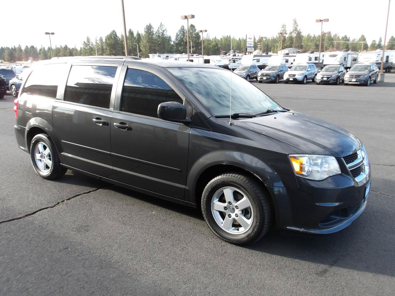 Used 2012 Dodge Grand Caravan SXT FWD image 7