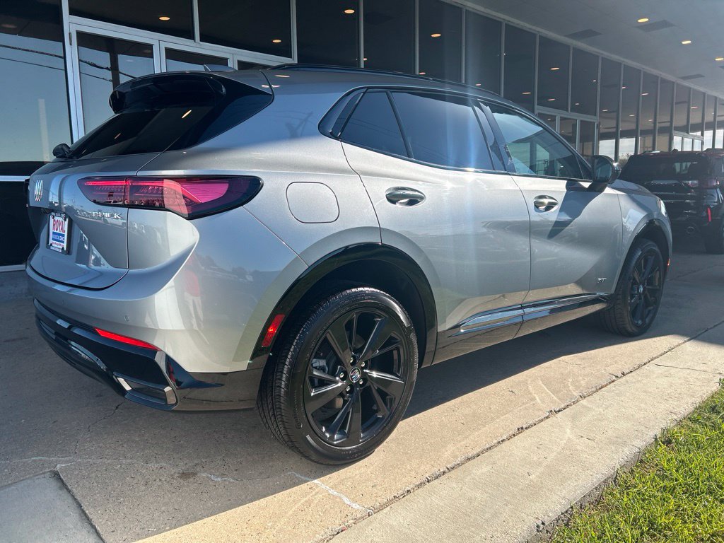 Used 2026 Buick Envision Sport Touring AWD/4WD image 7