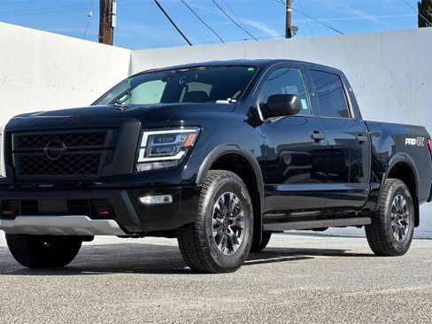 Used 2024 Nissan Titan PRO-4X w/ Off Road Protection Package image 7