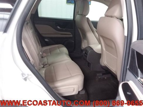 Used 2022 Lincoln Corsair Reserve w/ Equipment Group 201A image 12