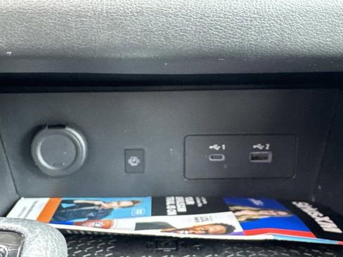 Used 2023 Nissan Pathfinder SL w/ Lighting Package (N92) FWD image 44