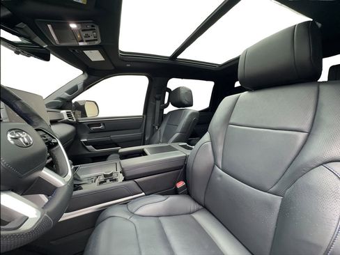 Used 2024 Toyota Tundra Platinum image 19