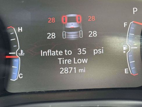 Used 2025 Jeep Compass Limited w/ Sun & Sound Group AWD/4WD image 27