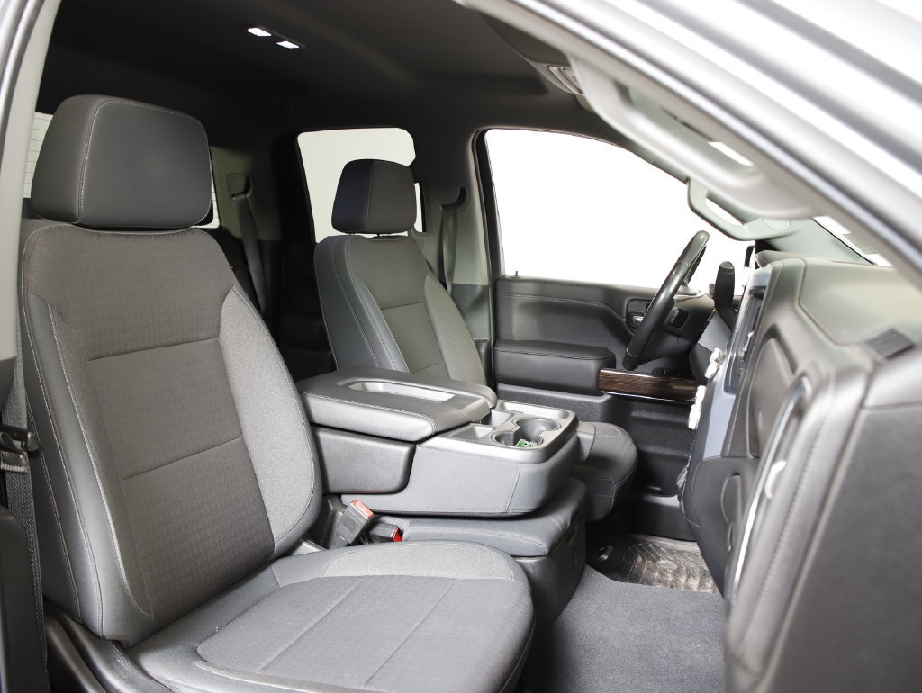 Used 2019 GMC Sierra 1500 Elevation w/ X31 Off-Road Package AWD/4WD image 9
