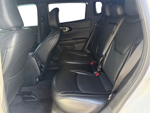 Used 2023 Jeep Compass High Altitude image 13