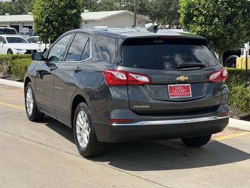 Used 2018 Chevrolet Equinox LT FWD image 5