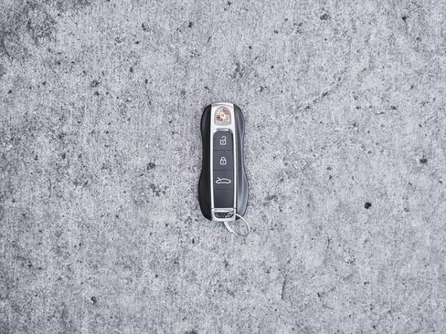 Used 2021 Porsche 911 Turbo S image 73