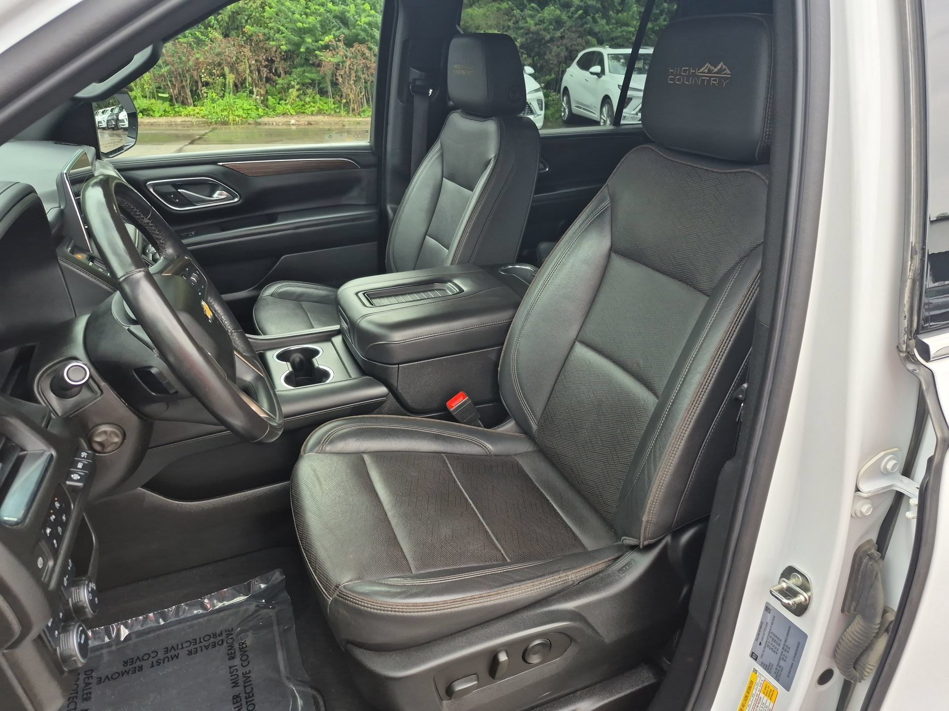 Used 2023 Chevrolet Suburban High Country AWD/4WD image 20