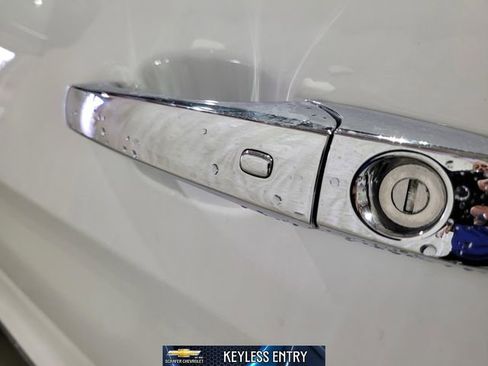 Used 2019 Jeep Grand Cherokee Limited image 27