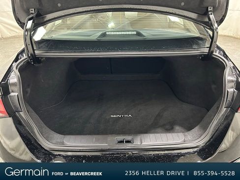 Used 2025 Nissan Sentra SV image 27