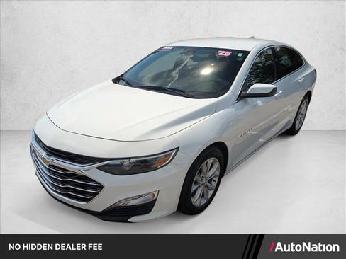 Used 2025 Chevrolet Malibu LT FWD image 1