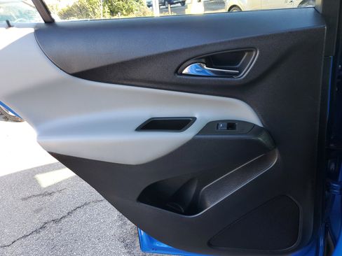 Used 2024 Chevrolet Equinox LS image 13