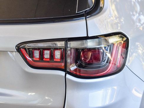 New 2026 Jeep Compass Limited image 7