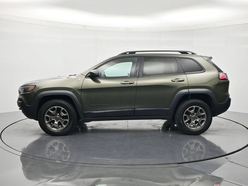 Used 2020 Jeep Cherokee Trailhawk w/ Cold Weather Group AWD/4WD image 8