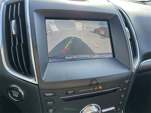Used 2019 Ford Edge Titanium w/ Equipment Group 301A image 39