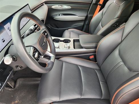 Used 2026 Genesis GV70 2.5T Sport Prestige image 9