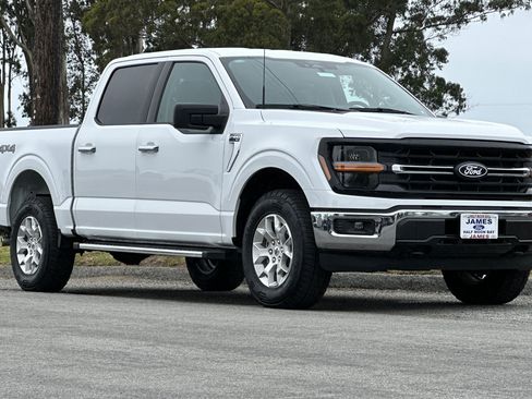 Used 2025 Ford F150 XLT w/ Equipment Group 301A Standard AWD/4WD image 7