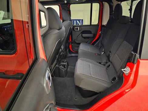 New 2026 Jeep Gladiator Mojave image 39