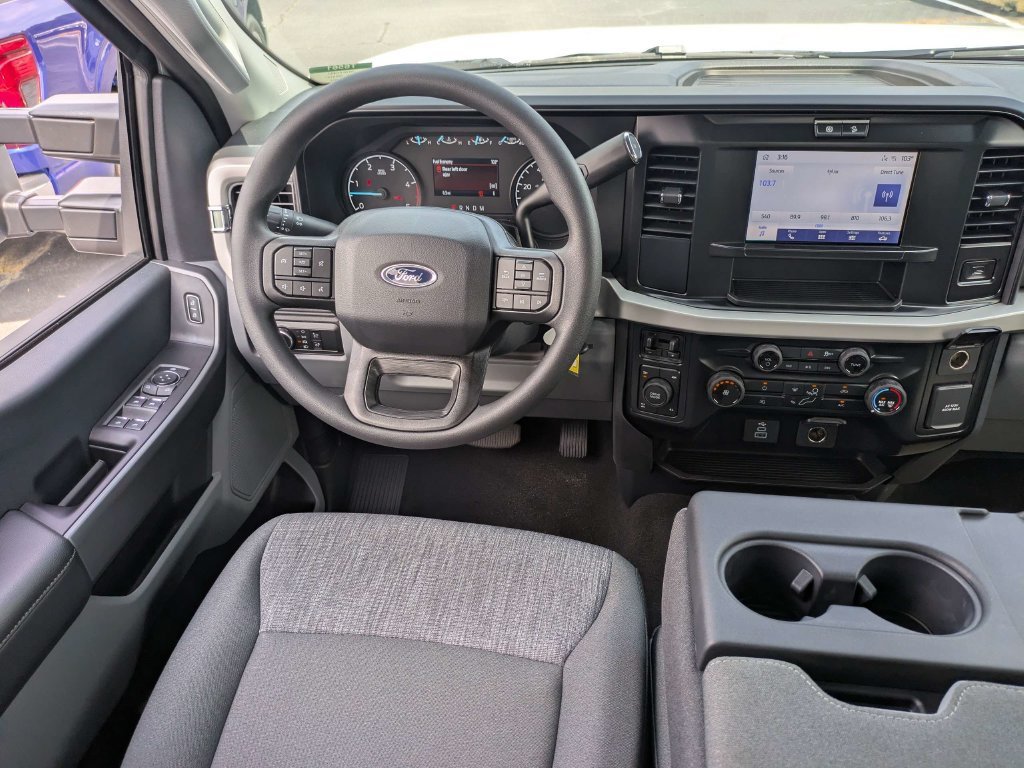 New 2026 Ford F250 XLT w/ FX4 Off-Road Package AWD/4WD image 38