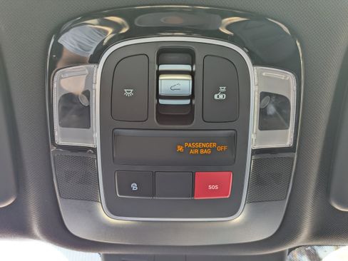 Used 2024 Hyundai Santa Cruz Night image 31