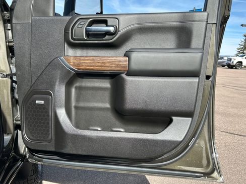 Used 2022 Chevrolet Silverado 3500 High Country w/ LPO, Hitch Package image 36