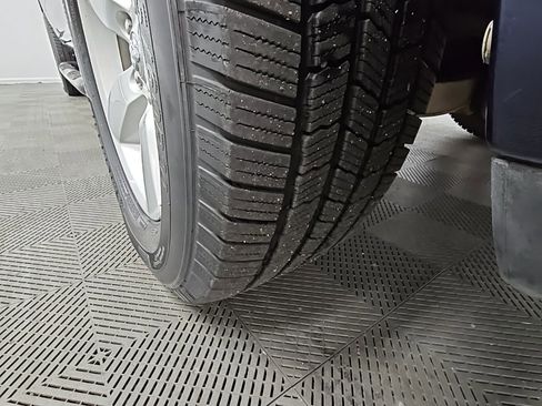 Used 2014 RAM 1500 Express image 36