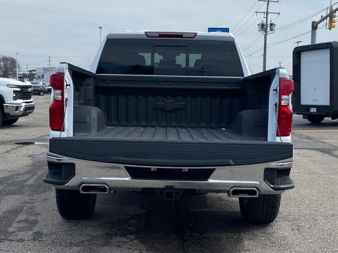 New 2025 Chevrolet Silverado 1500 LT image 3