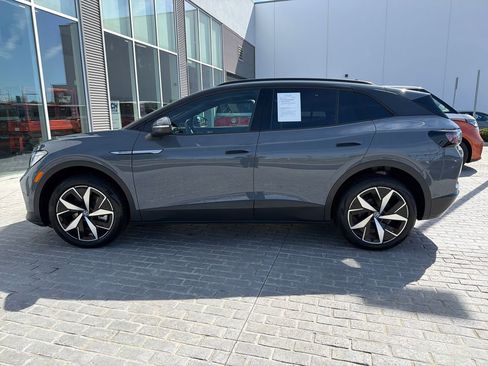 Certified 2025 Volkswagen ID.4 Pro S AWD/4WD image 3