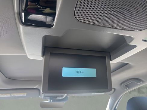 Used 2022 Honda Pilot Touring image 15