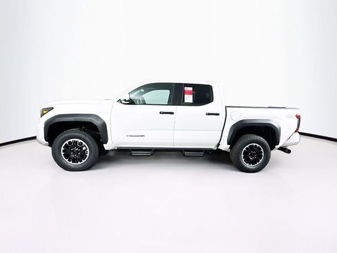 New 2025 Toyota Tacoma TRD Off-Road image 5