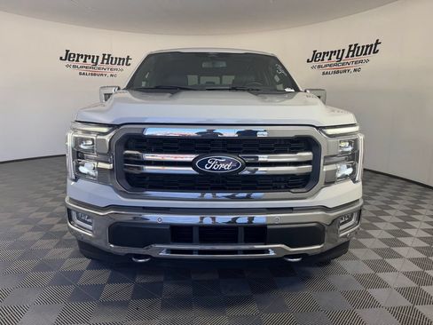Used 2024 Ford F150 Lariat w/ Equipment Group 502A High AWD/4WD image 5