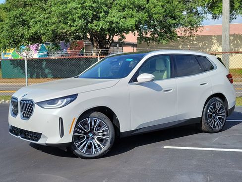 New 2026 BMW X3 xDrive30 w/ Convenience Package image 1