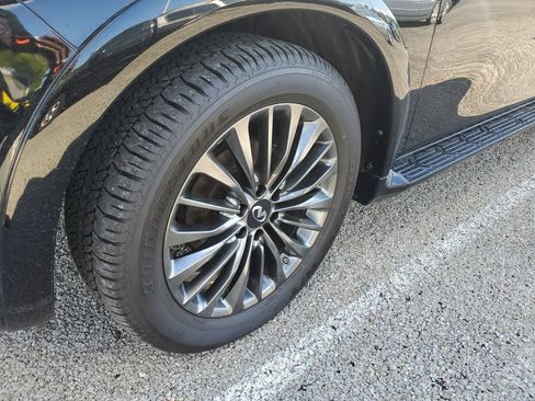 Used 2022 INFINITI QX80 Sensory w/ Cargo Package RWD image 7