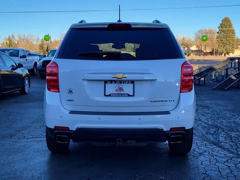 Used 2016 Chevrolet Equinox LTZ w/ Enhanced Convenience Package image 4