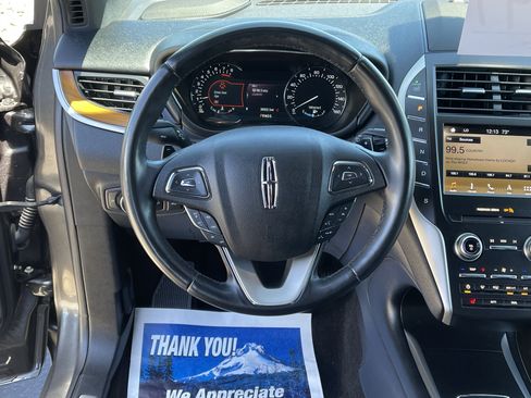 Used 2019 Lincoln MKC Select w/ Select Plus Package AWD/4WD image 10