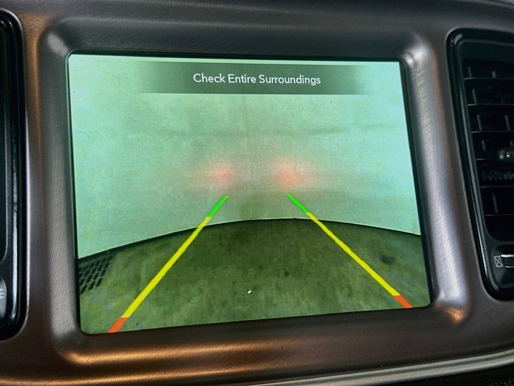 Used 2022 Dodge Challenger R/T Scat Pack RWD image 11