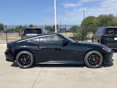 New 2027 Nissan Z Performance RWD image 3