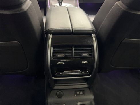 Used 2021 BMW X7 xDrive40i w/ Premium Package image 77