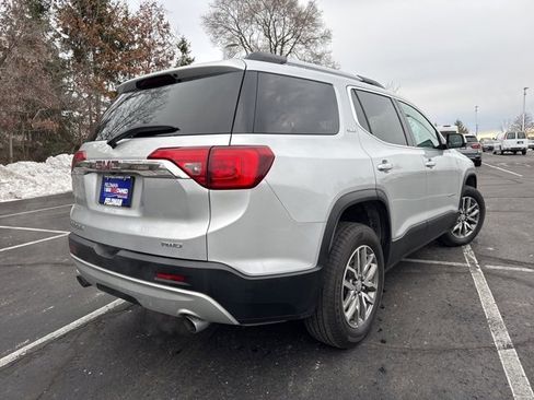 Used 2018 GMC Acadia SLE image 5