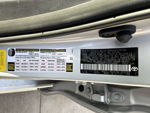 Used 2026 Toyota Corolla LE image 34