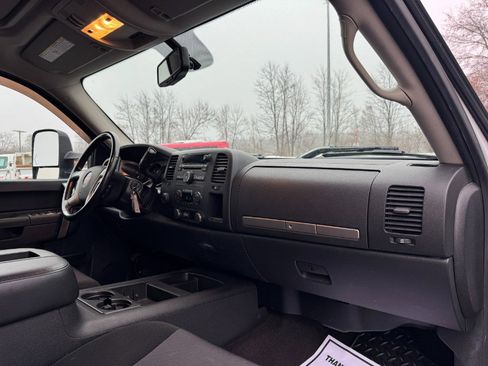 Used 2010 GMC Sierra 2500 SLE image 19