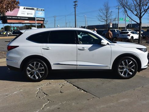 Used 2023 Acura MDX FWD w/ Technology Package image 4