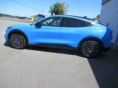 Used 2024 Ford Mustang Mach-E Premium AWD/4WD image 5