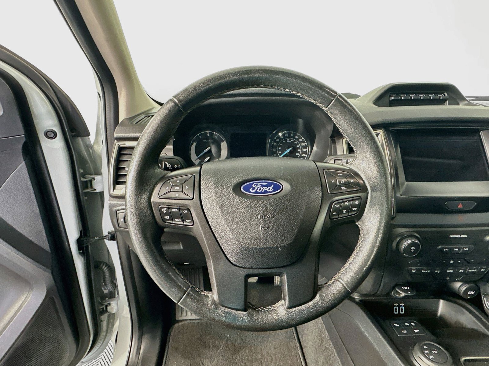 Used 2022 Ford Ranger XLT w/ Tremor Off-Road Package AWD/4WD image 11