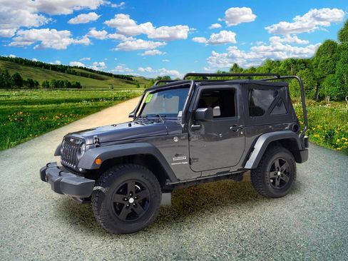 Used 2018 Jeep Wrangler Sport AWD/4WD image 2