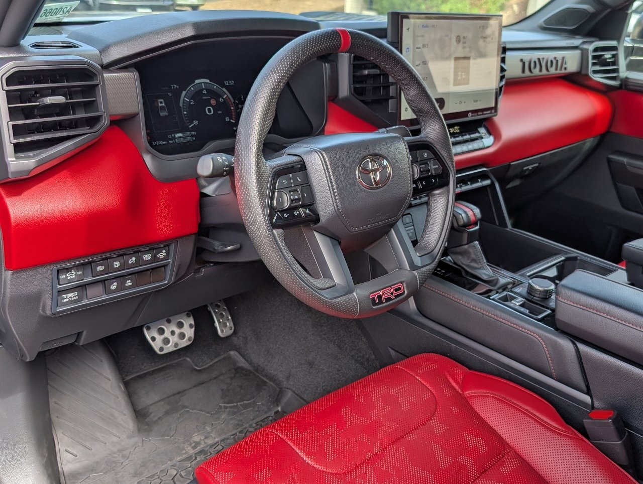 Used 2024 Toyota Tundra TRD Pro AWD/4WD image 14
