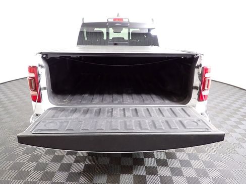 Used 2022 RAM 1500 Laramie w/ Sport Appearance Package AWD/4WD image 17