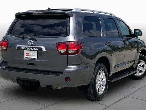 Used 2020 Toyota Sequoia SR5 w/ Premium Package RWD image 13