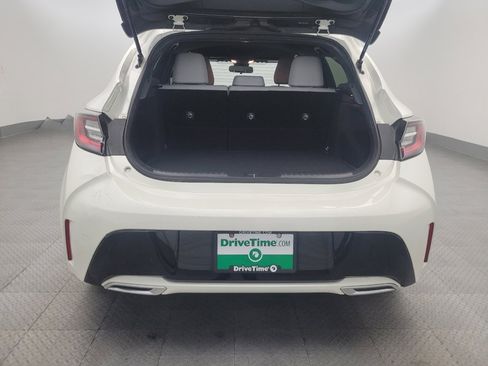 Used 2019 Toyota Corolla SE w/ Carpet Mat Package image 29